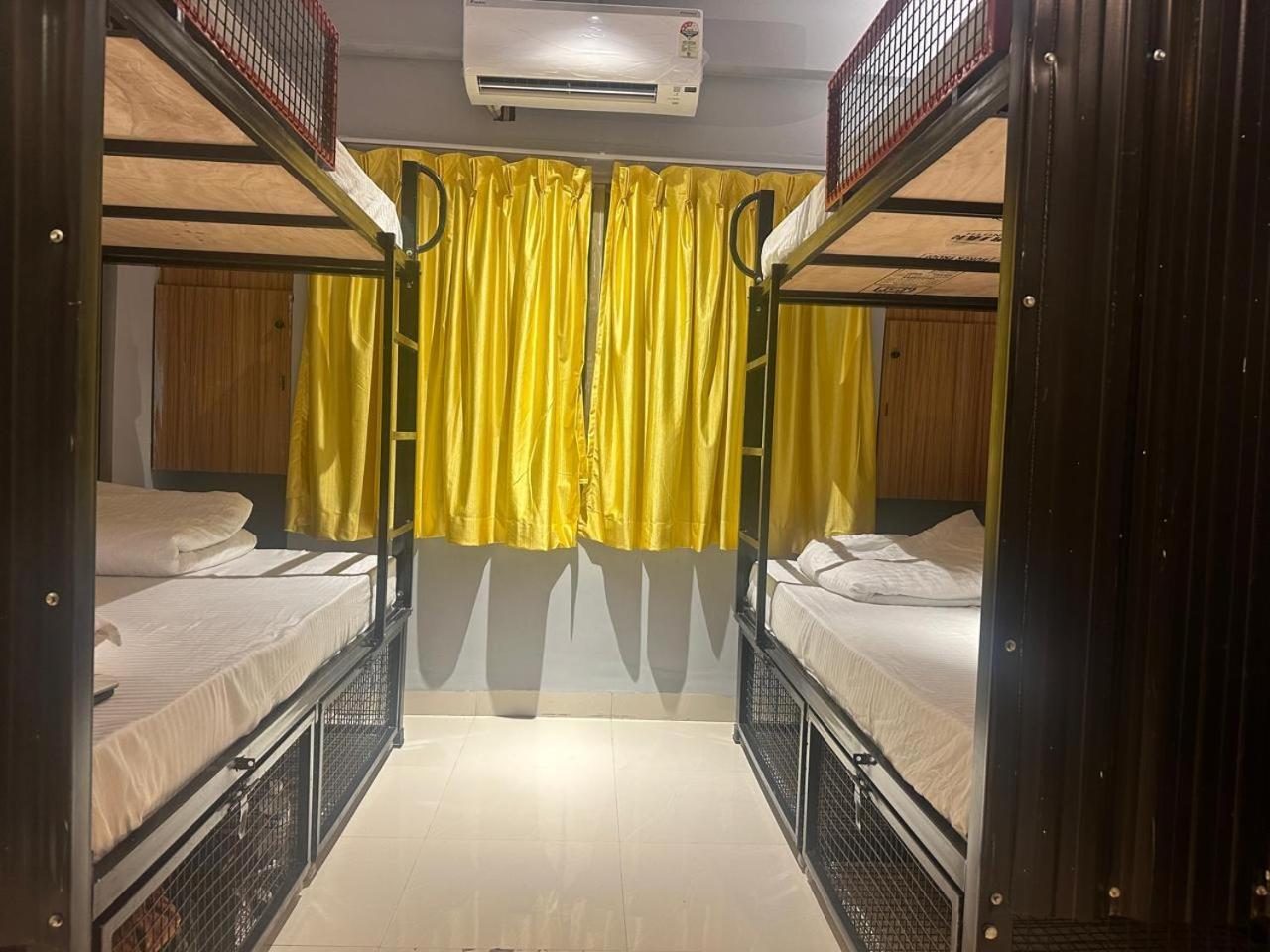 Travotale Hostel And Cowork Koregaonpark Pune Dış mekan fotoğraf