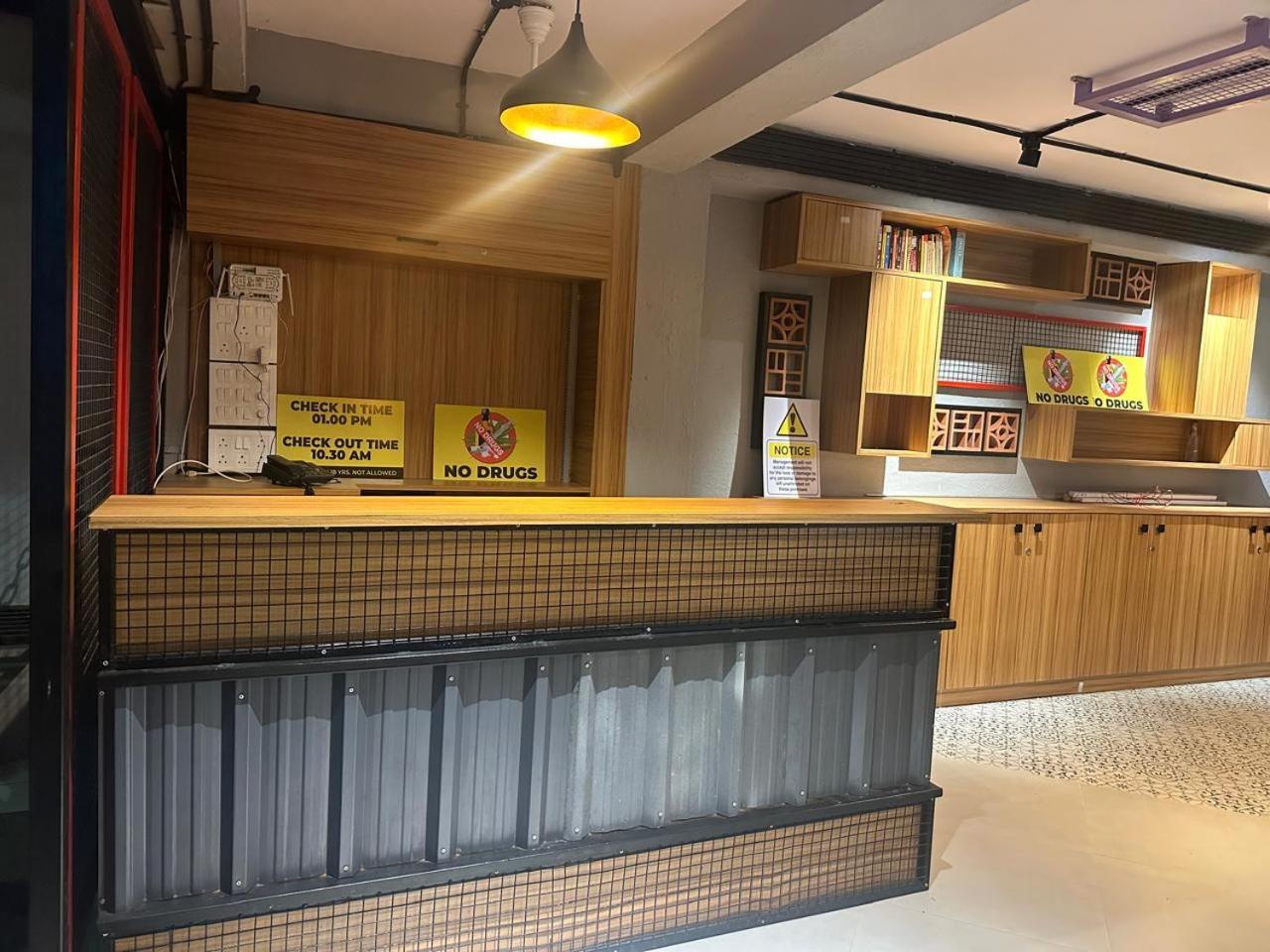 Travotale Hostel And Cowork Koregaonpark Pune Dış mekan fotoğraf