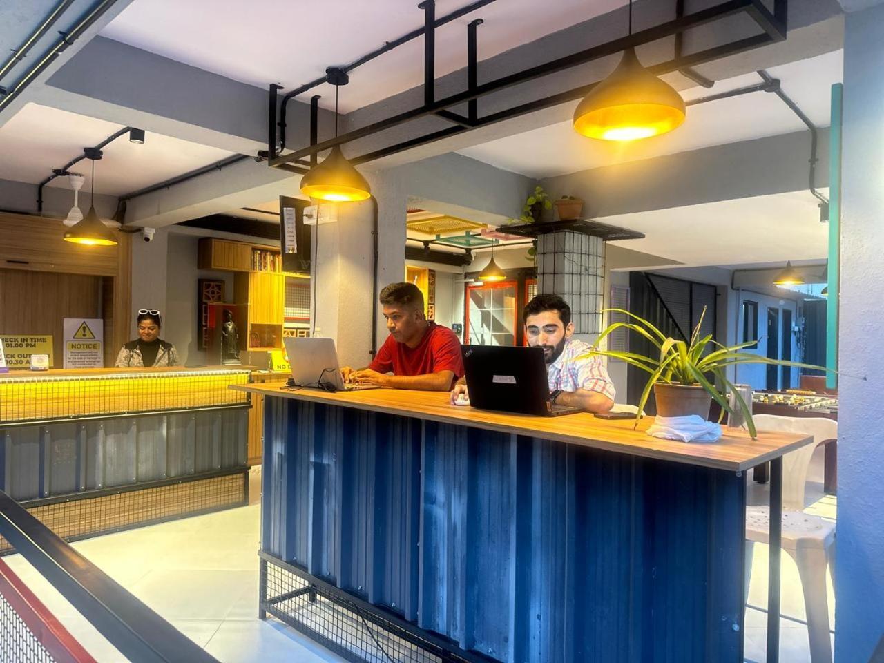Travotale Hostel And Cowork Koregaonpark Pune Dış mekan fotoğraf