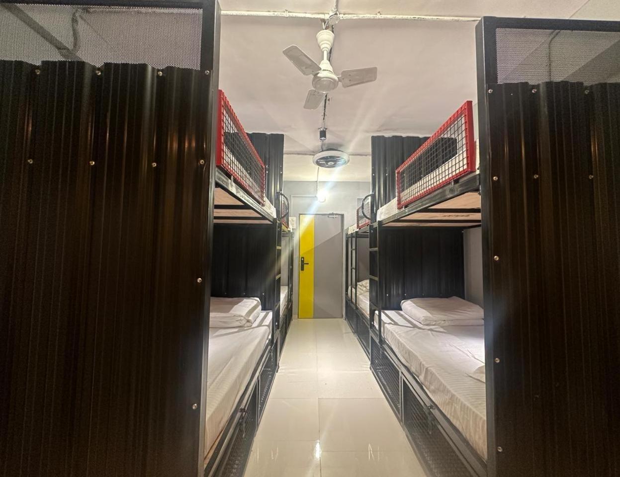 Travotale Hostel And Cowork Koregaonpark Pune Dış mekan fotoğraf
